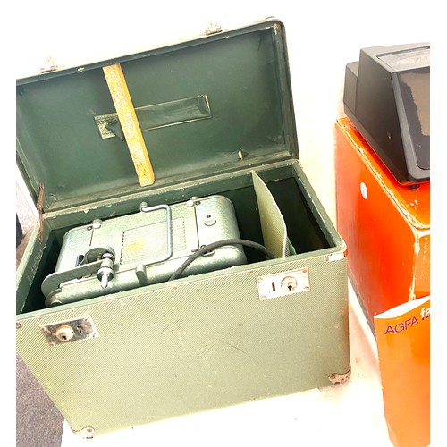 304 - Selection of projector equipment includes bell and howel, agfa family set automatic camera etc