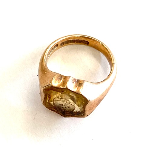 532 - Antique 9ct gold and citrine seal ring, approximate weight 4.9g, UK size E+