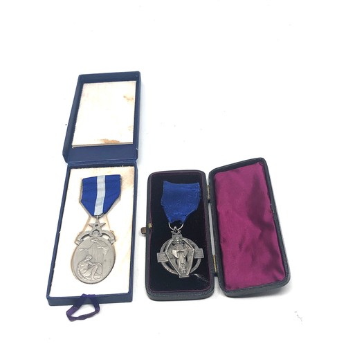 440 - 2 silver boxed masonic jewels