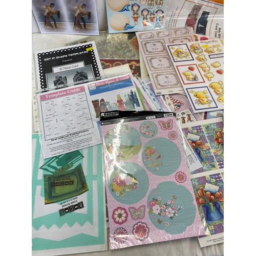 241 - Selection of craft miscellaneous to include templates, shape card kits, decoupage etc