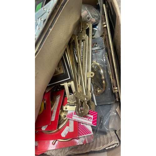 275 - Box of brass hinges