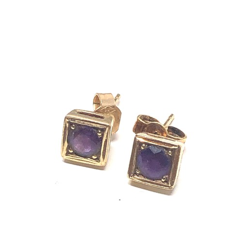 91 - 9ct gold amethyst earrings weight 1.6g