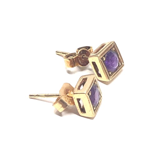 91 - 9ct gold amethyst earrings weight 1.6g