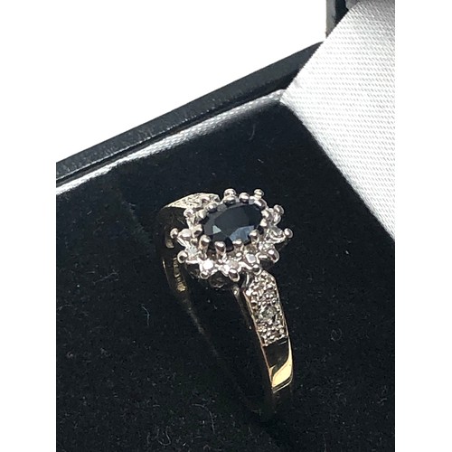 98 - 9ct gold sapphire & diamond ring weight 2.6g