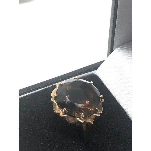 109 - 9ct gold smoky quartz ring weight 3.6g