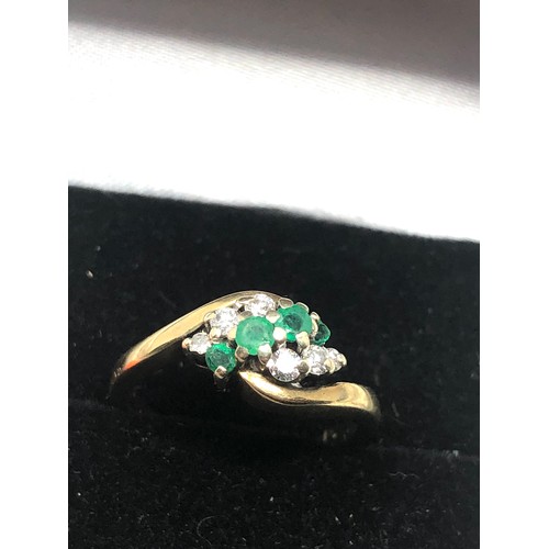 112 - 9ct gold emerald & diamond ring weight 3.1g