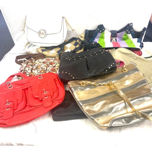 219 - Selection of assorted ladies modern handbags