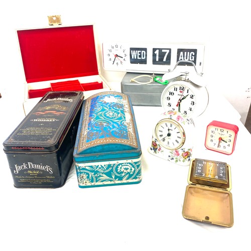 184 - Selection of miscellaneous includes desk clock, scissors etc