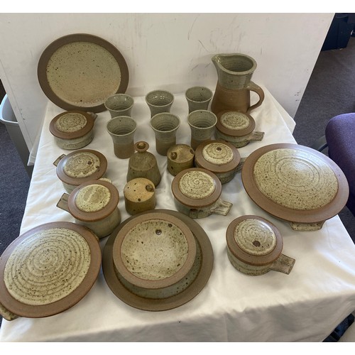 279 - Welsh dinner set approximately 46 pieces to include plates, side plates, bowls, tureens etc