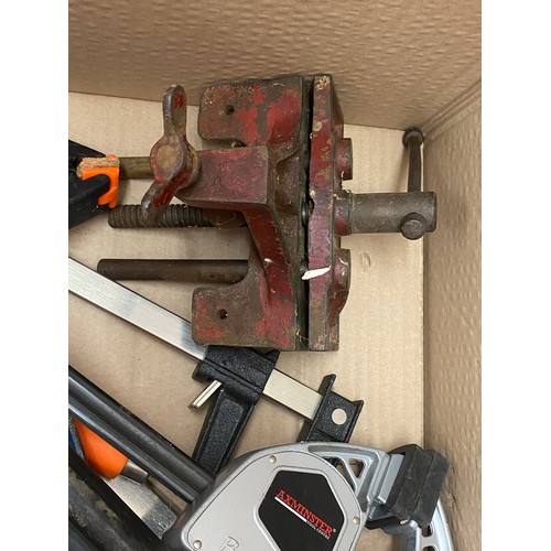 277 - Large selection of G clamps, quick grip clamps, table vice etc