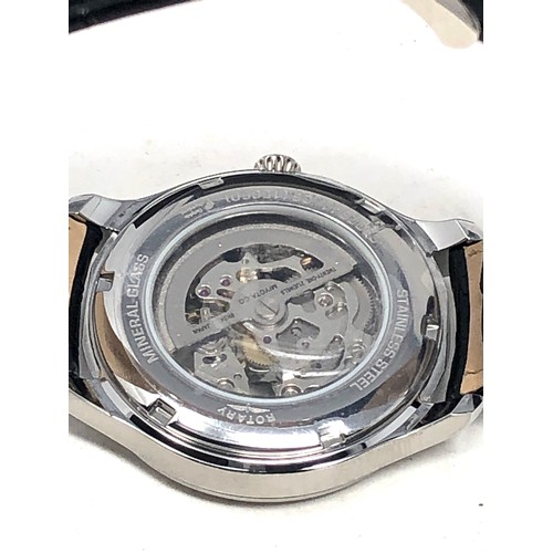 449a - Boxed rotary gents wristwatch in working order