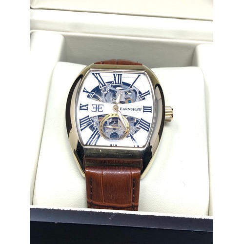 450a - Boxed earnshaw gents wristwatch in working order