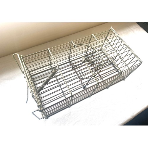 70 - Vintage metal caged rat trap