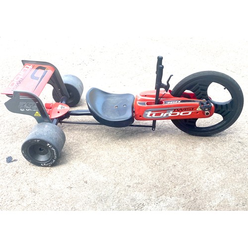 100B - Twist Turbo one wheeled go kart