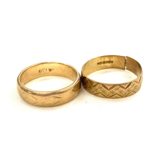 566 - Two 9ct gold rings, both hallmarked, one ring has a split total weight approx 7 grams