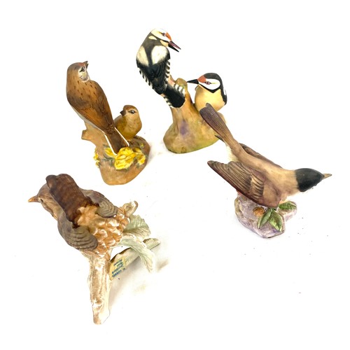 39 - 3 Royal Worcester bird ornaments, one Goebel bird ornament, all in good overall condition