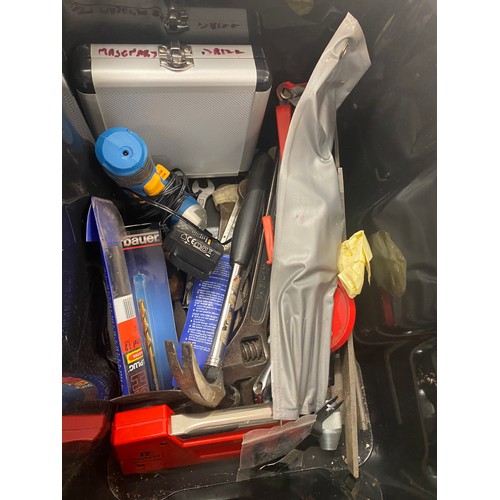 300 - Selection of hand tools to include hammers, drill bits, staplers etc