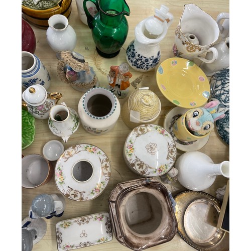 286 - Large selection of miscellaneous items to include egg cups, salt and pepper pots etc