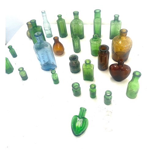 67 - Selection of vintage medicine bottles