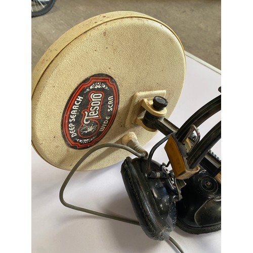 275 - Sabre testro metal detector, untested