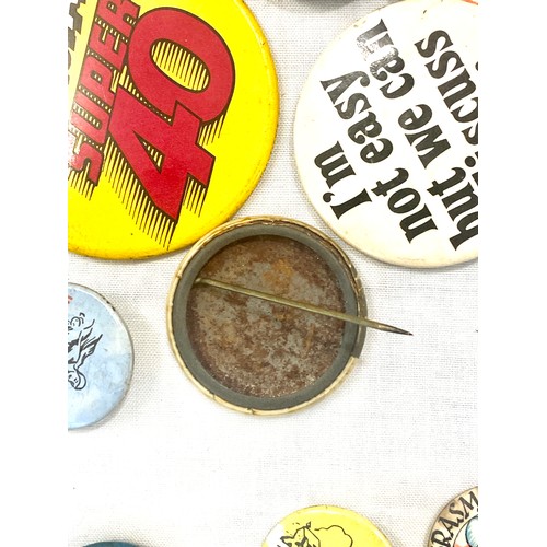 89 - Selection of vintage and later pin badges