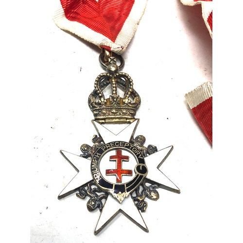 460 - Hallmarked Irish silver masonic knights templar past preceptors neck jewel