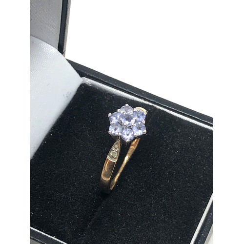 272 - 9ct gold tanzanite & diamond cluster ring (2.5g)