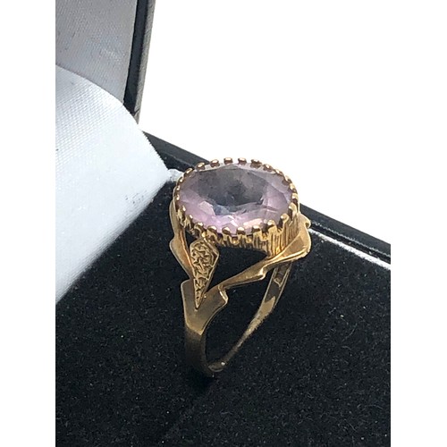 333 - 9ct gold amethyst ring (3.2g)