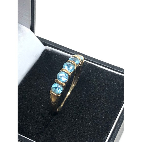 190 - 9ct gold topaz ring (2.2g)