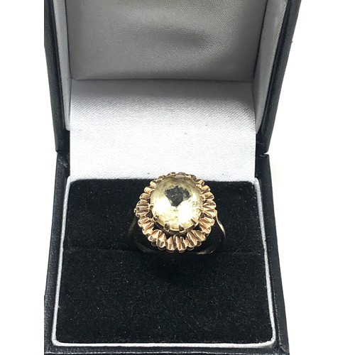 203 - 9ct gold  citrine ring (4g)