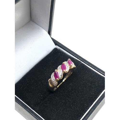 194 - 9ct gold ruby & diamond ring (1.8g)