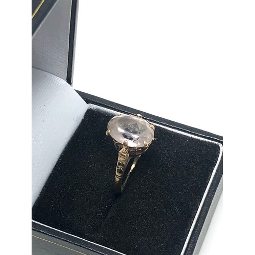 185 - 9ct gold rock quartz ring (2.6g)