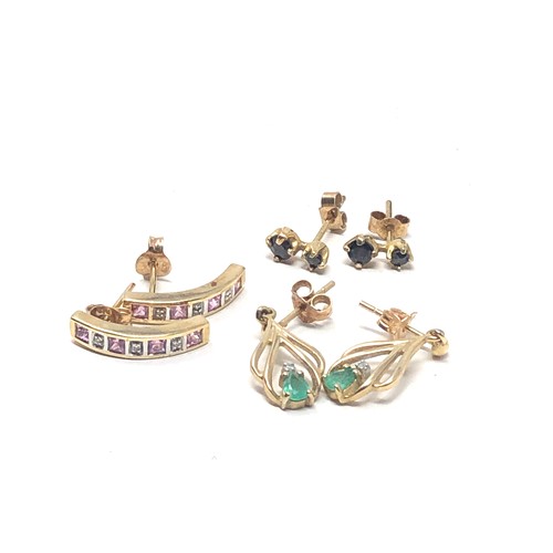 127 - 3 x 9ct gold paired gemstone earrings inc. emerald, sapphire & diamond (4g)