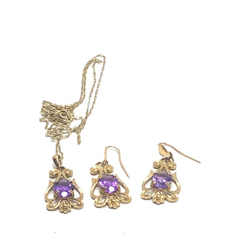 365 - 2 x 9ct gold amethyst pendant necklace & drop earrings set (4.1g)