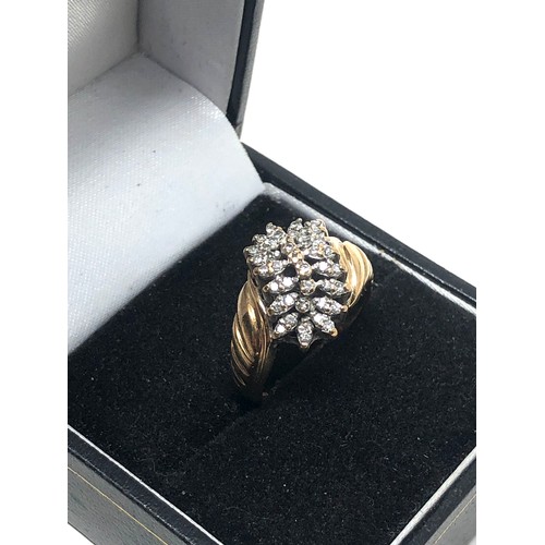 151 - 9ct gold diamond fronted ring (4g)