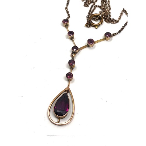 156 - 9ct gold vintage garnet pendant (3g)