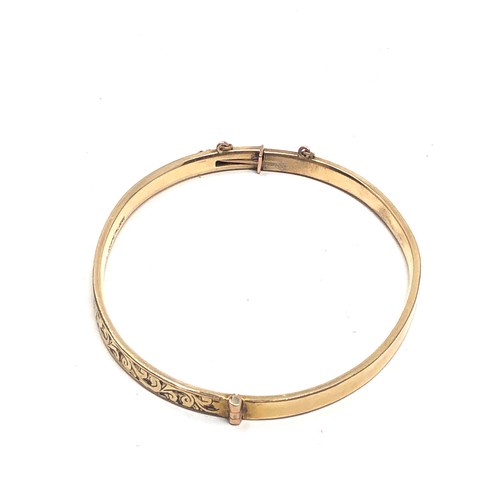 425 - Vintage 9ct Gold metal core Bangle (11g)