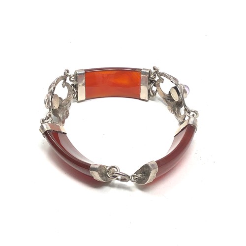 412 - Sterling Silver Carnelian Panel Bracelet (31g)