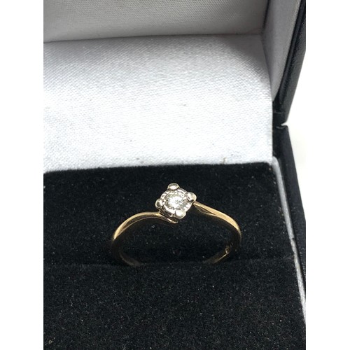 78 - 9ct gold diamond ring weight 1.6g