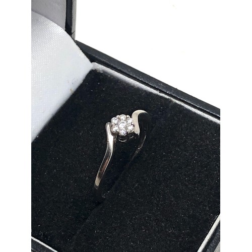 82 - 9ct white gold diamond ring weight 1.8g