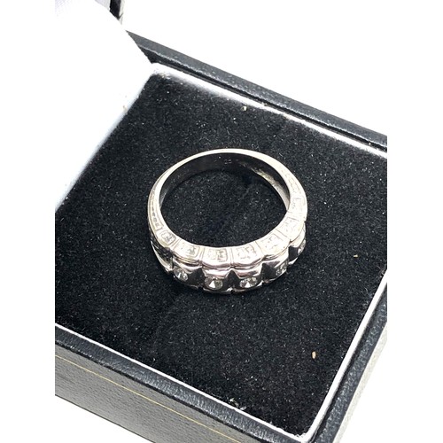 101 - 9ct white gold diamond ring weight 3.8g 0.25ct diamonds