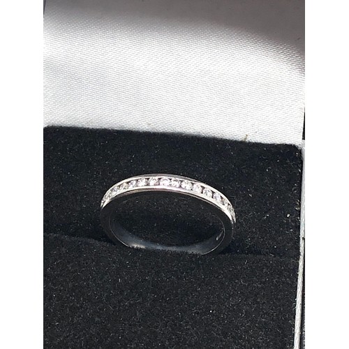 103 - 18ct white gold diamond ring weight 2.9g