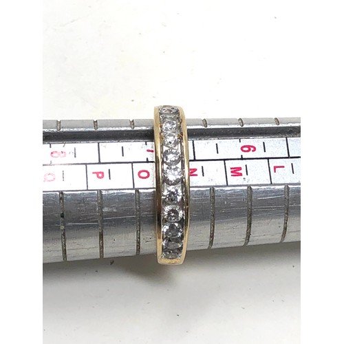 95 - 9ct gold diamond ring weight 3g