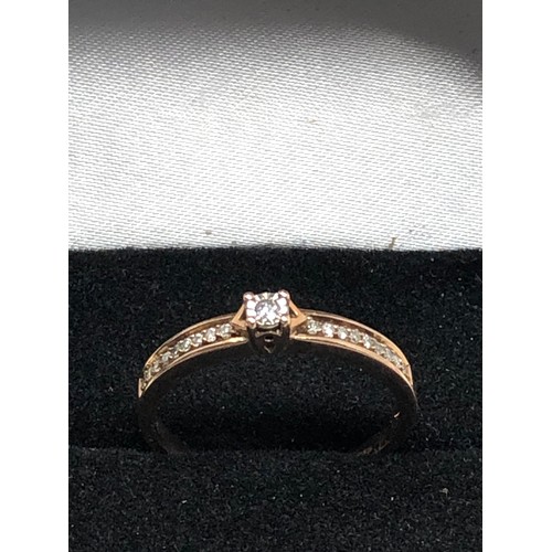 89 - 9ct rose gold diamond ring weight 2.1g