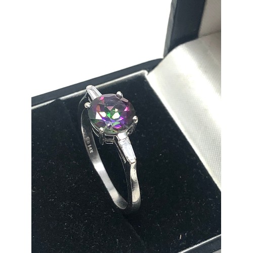 110 - Fine 14ct white gold mystic topaz & diamond ring 3.9g weight