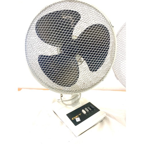 287 - 2 Electric desk fans, untested