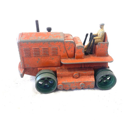 554 - Dinky super toys heavy tractor