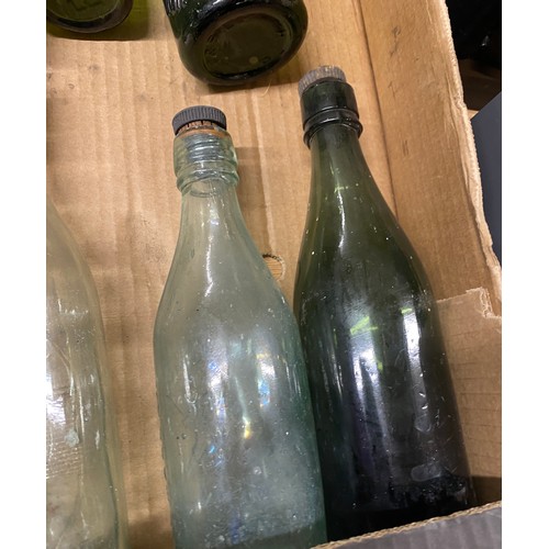 299 - Collection of antique bottles, Leicester makers