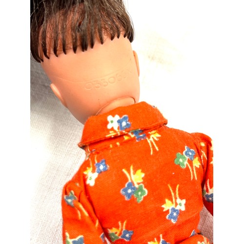 595 - Vintage Cindy doll with some clothing, number to back of head 033055X