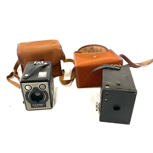 4 - 2 Vintage cased brownie cameras included number 2 and a brownie E